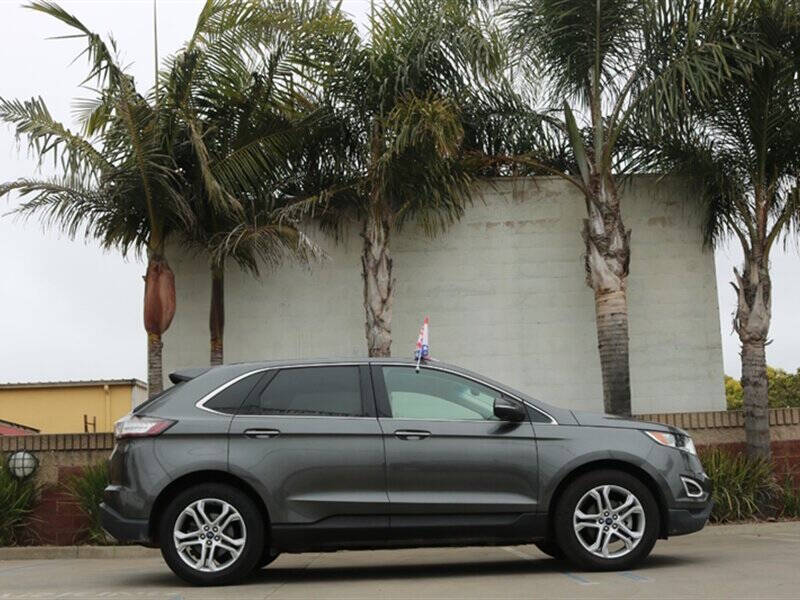 2017 Ford Edge Titanium