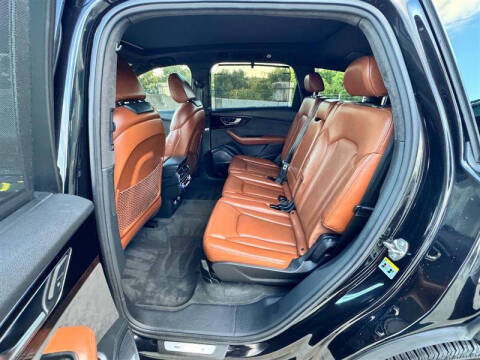 2019 Audi Q7 quattro Prestige 55 TFSI