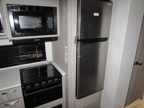 2025 KEYSTONE P 284QB