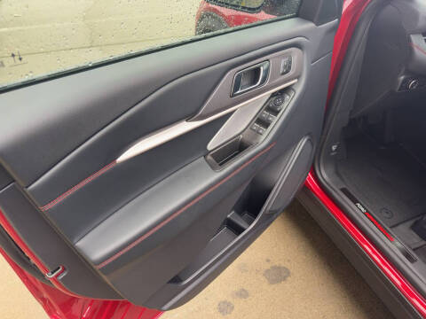 2025 Ford Explorer ST