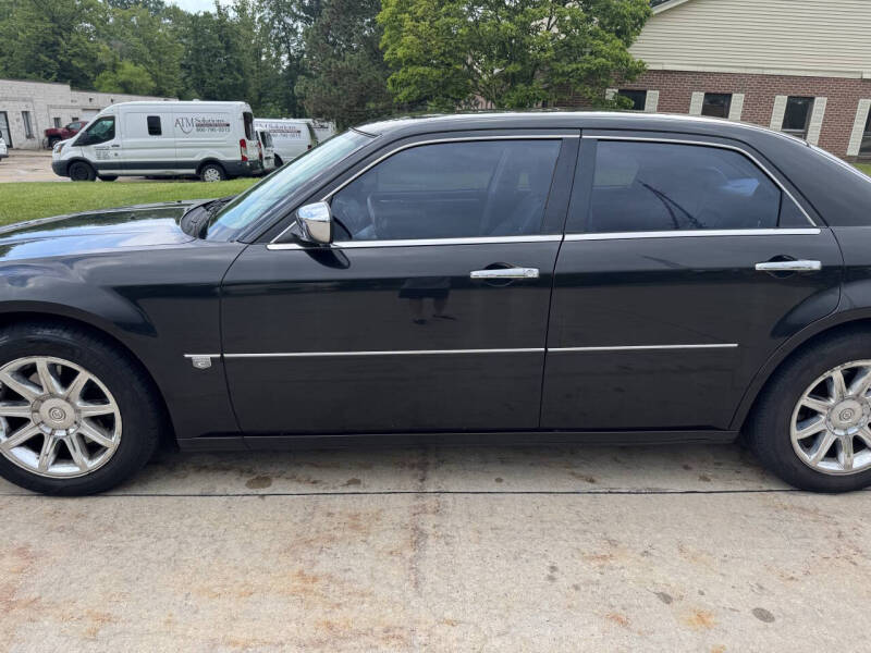 Used 2005 Chrysler 300 C with VIN 2C3JA63H45H126553 for sale in Warrensville Heights, OH