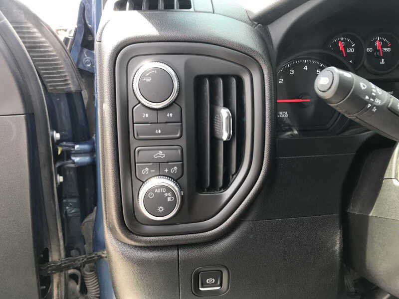 2024 GMC Sierra 2500HD Pro