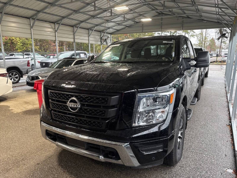 2024 Nissan Titan SV