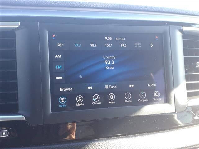 2021 Chrysler Voyager LXi