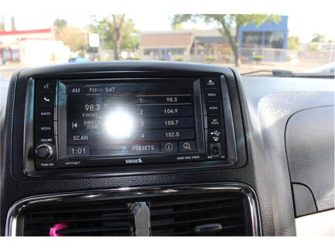 2014 Dodge Grand Caravan R/T