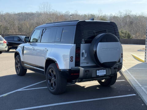 2023 Land Rover Defender 110 X-Dynamic SE