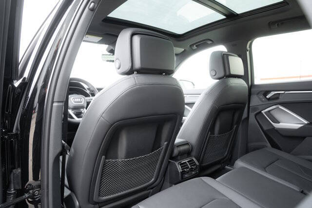 2025 Audi Q3 quattro S line Premium 45 TFSI