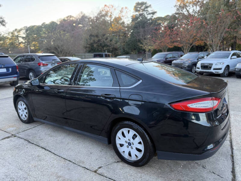 2014 Ford Fusion S