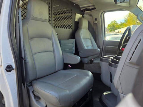 2011 Ford E-Series E-250