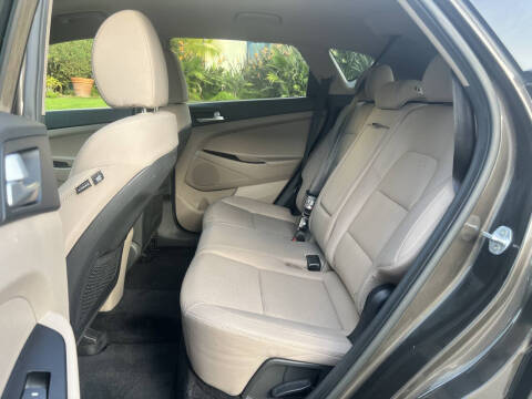 2020 Hyundai Tucson SE