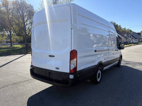 2022 Ford Transit 250