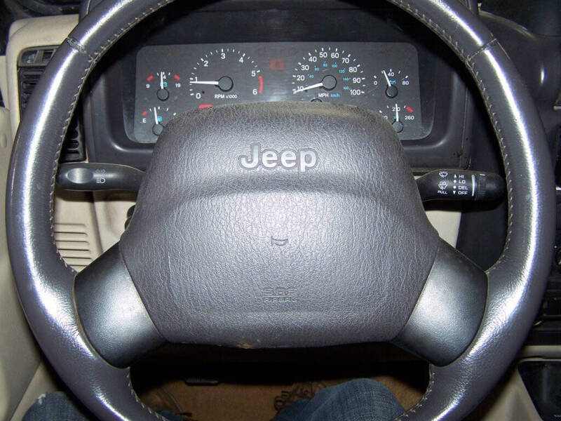 1999 Jeep Wrangler Sahara