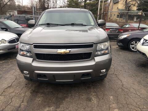 2009 Chevrolet Suburban for sale at Six Brothers Mega Lot in Youngstown OH