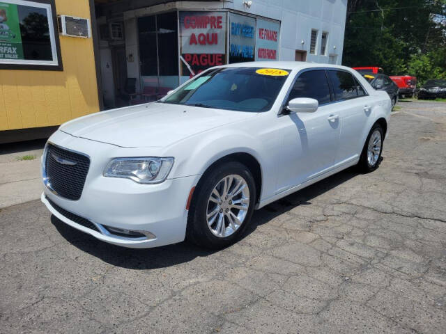 2018 Chrysler 300 for sale at DAGO'S AUTO SALES LLC in Dalton, GA