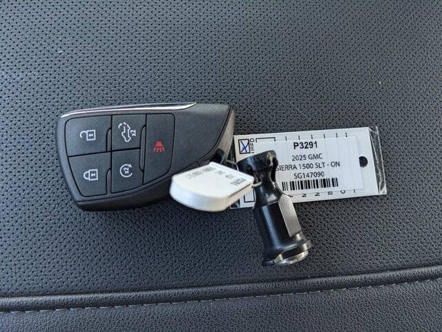 2025 GMC Sierra 1500