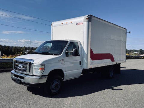 2016 Ford E-Series E-350 SD