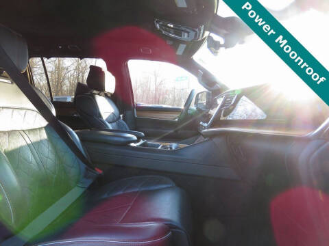 2022 Jeep Grand Wagoneer Series III