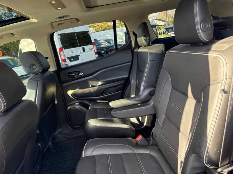 2019 GMC Acadia Denali