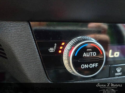 2022 Mitsubishi Outlander SE