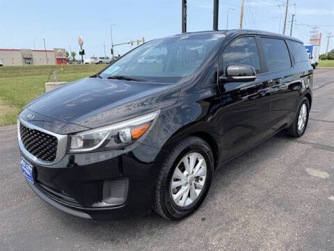 2017 Kia Sedona LX