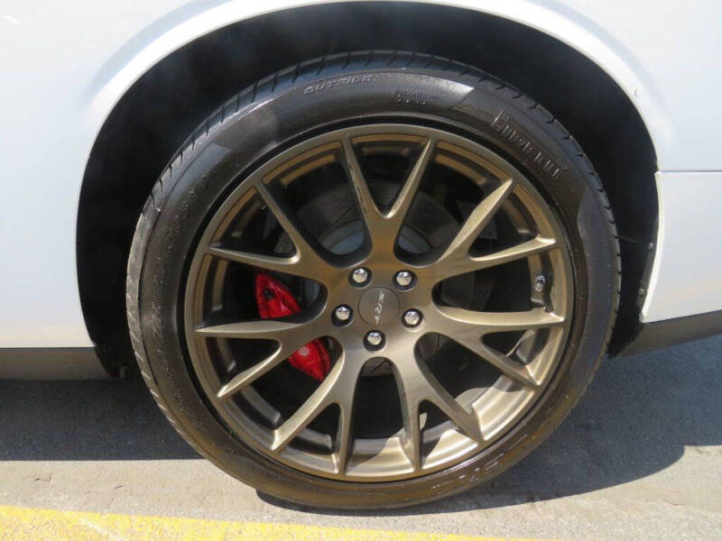 2015 Dodge Challenger SRT Hellcat