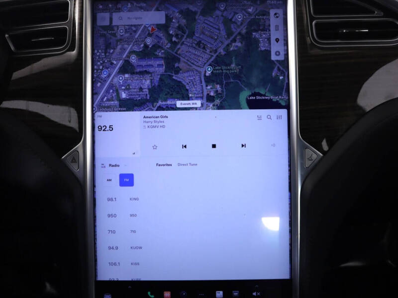 2015 Tesla Model S 70D