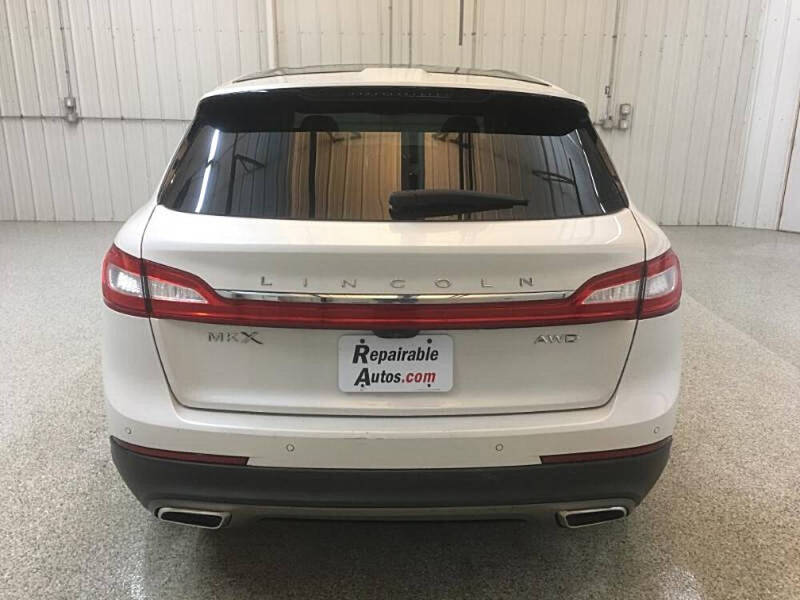 2016 Lincoln MKX Reserve