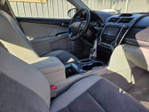 2012 Toyota Camry Hybrid XLE