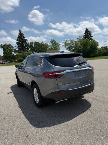 2020 Buick Enclave Essence