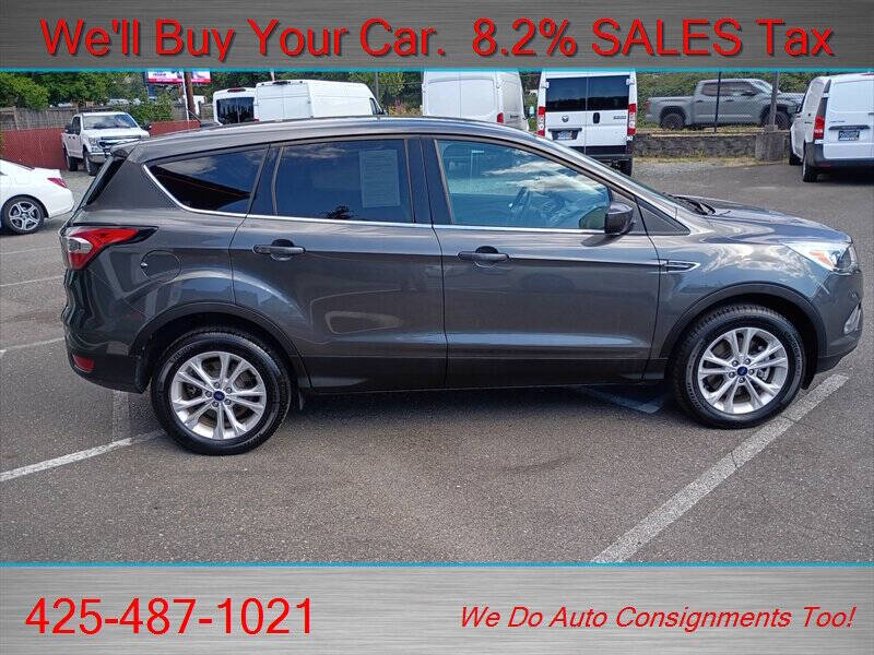 2017 Ford Escape SE