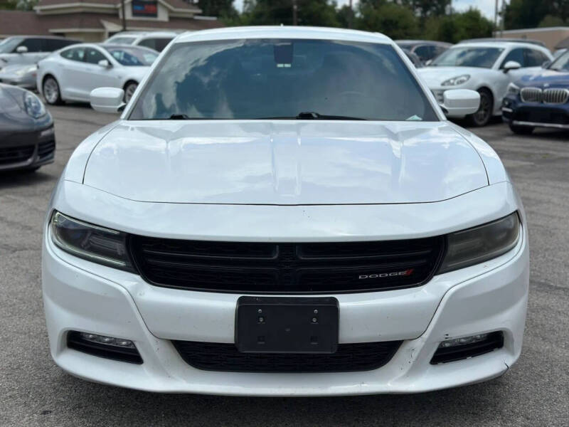 2016 Dodge Charger SXT