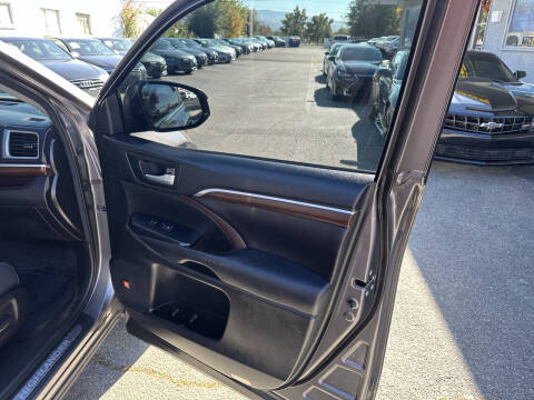 2016 Toyota Highlander Limited