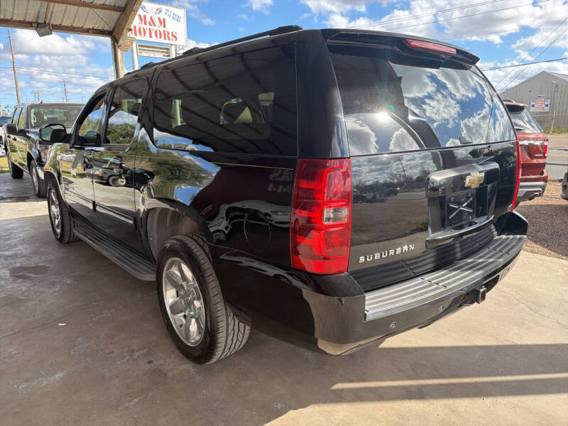 2011 Chevrolet Suburban LT