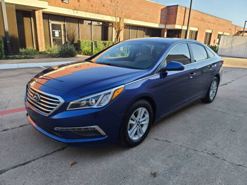 2015 Hyundai Sonata for sale at DFW Autohaus in Dallas TX