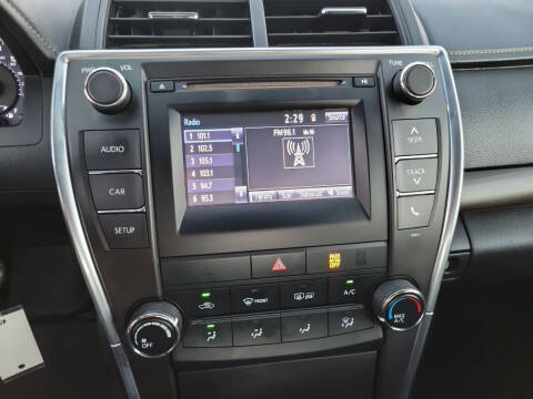 2017 Toyota Camry LE