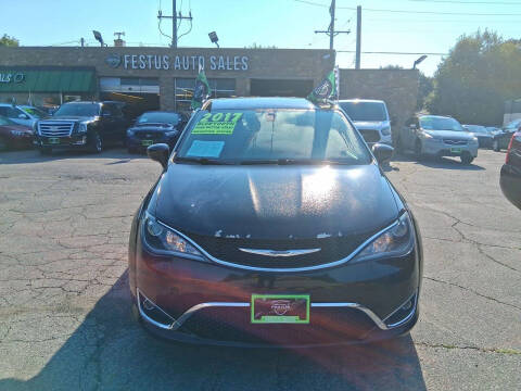 2017 Chrysler Pacifica Touring Plus