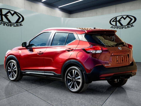 2020 Nissan Kicks SR