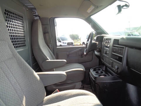 2017 Chevrolet Express 2500
