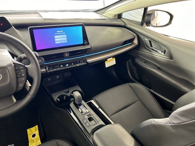 2024 Toyota Prius XLE