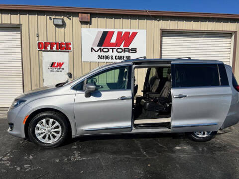 2018 Chrysler Pacifica Touring L