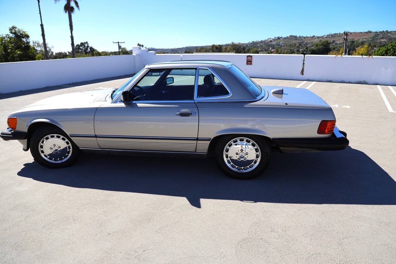 1986 Mercedes-Benz 560-Class for sale at DE AUTOS INC in San Juan Capistrano, CA