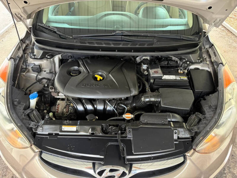 2012 Hyundai Elantra