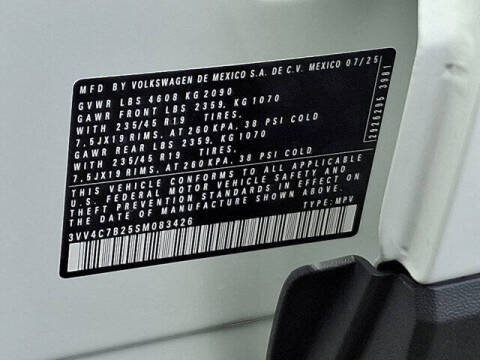 2025 Volkswagen Taos SEL 4Motion