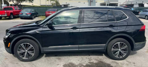 2018 Volkswagen Tiguan 2.0T SEL 4Motion