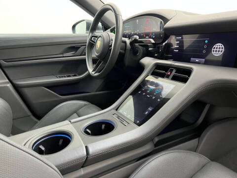 2022 Porsche Taycan 4S