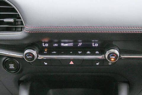 2025 Mazda Mazda3 Sedan 2.5 S Carbon Edition