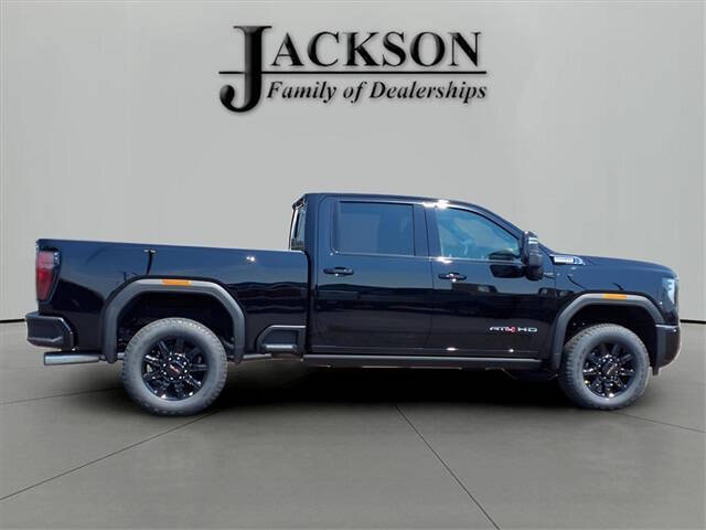 2025 GMC Sierra 2500HD