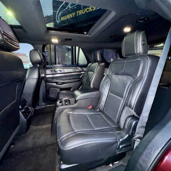 2018 Ford Explorer Platinum