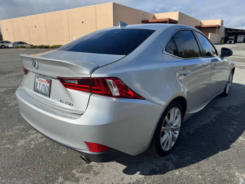2015 Lexus IS 250