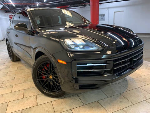 2024 Porsche Cayenne S